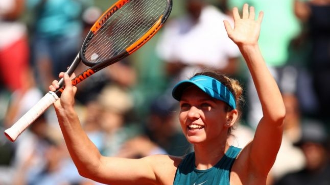 Reacția Simonei Halep imediat după ce a câștigat Roland Garros-ul! S-a aruncat în brațele Nadiei VIDEO