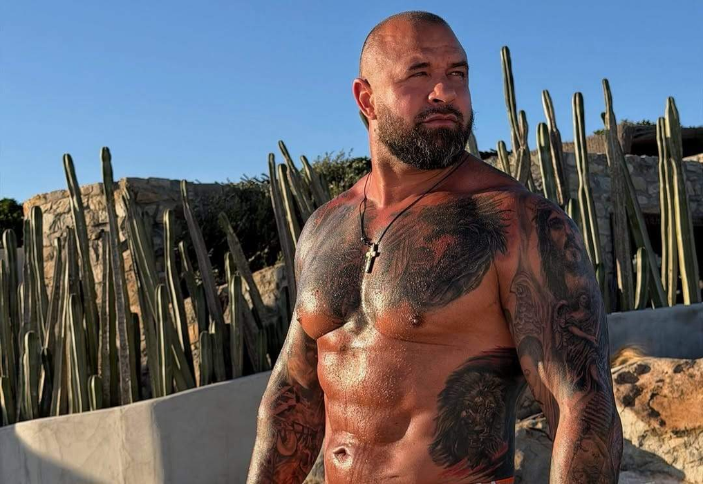 Alex Bodi nu s-a uitat la bani! Cât costă o noapte în vila de lux din Mykonos unde se relaxează cu Anca