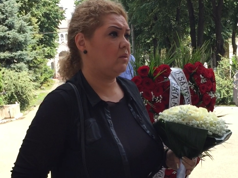 Minodora, criticată extrem de dur pentru că nu a venit la înmormântarea Denisei: „Mi-a zis o doamnă că îi vine să vomite pe mine”