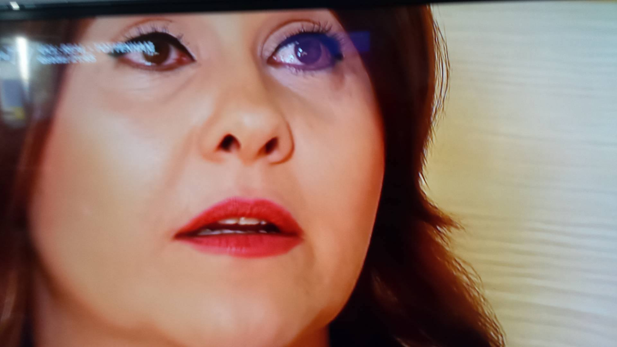 Niculina Stoican, în lacrimi la TV! Artista a povestit despre viaţa cu soţul după gratii