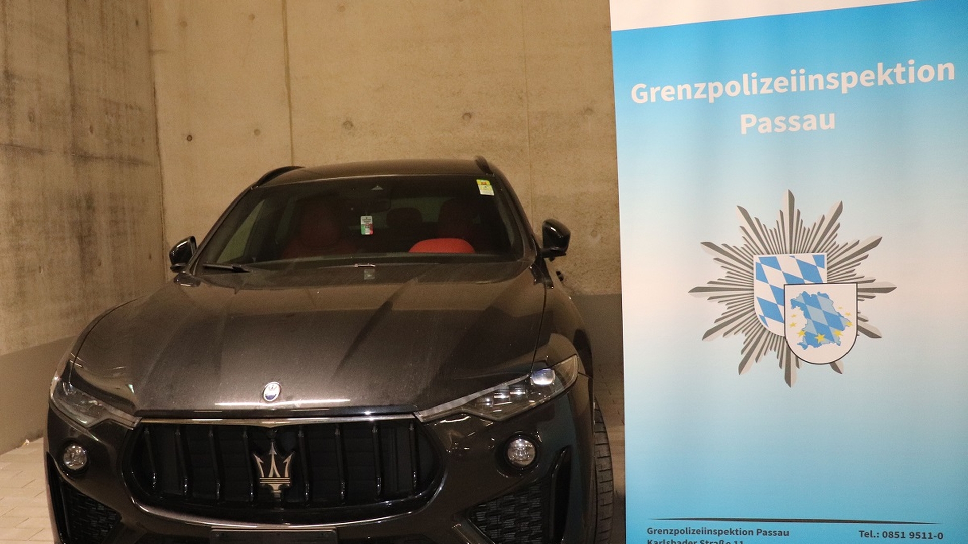 Un român care venea acasă din Italia, cu un Maserati de 100.000 de euro, a fost oprit de Poliţie în Germania. Cum l-au lăsat fără bolid