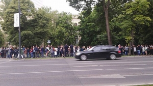 Ultima ora! Mii de oameni au luat Bucurestiul cu asalt. Nu e miting, dar...