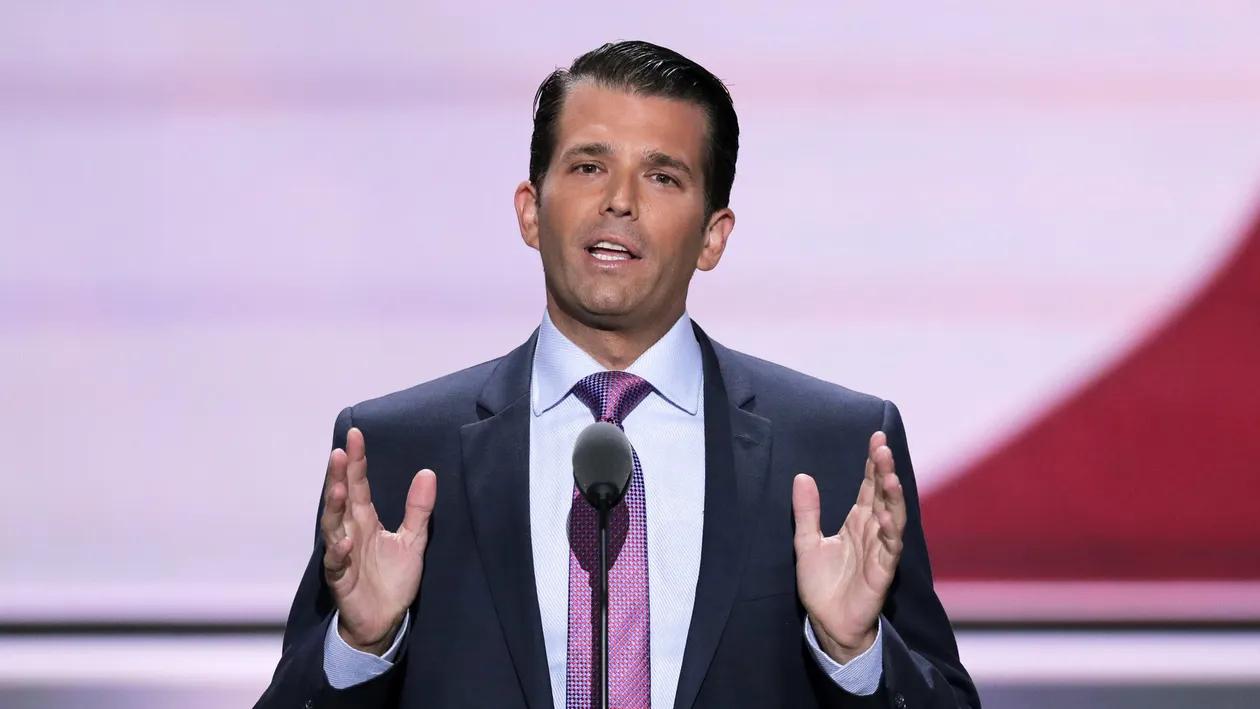 DETALII EXCLUSIVE: Ce strategie de securitate a folosit fiul preşedintelui SUA în vizita secretă din România! Trump Jr. a ”alertat” cele mai scumpe restaurante din Bucureşti şi apoi…