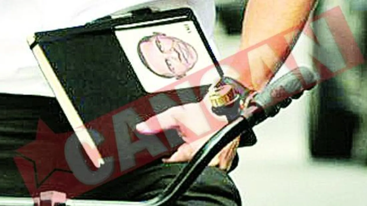 Brad Pitt ii face campanie pe bicicleta lui Obama