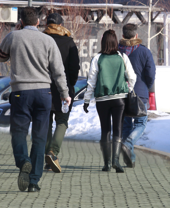 Rivaldinho, Gabriela şi prietenul lor au "alertat" tot mall-ul, apoi au luat la rost taximetriştii care parcaseră în faţa clădirii, sperând să recupereze portofelul buclucaş.