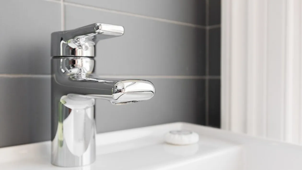 BREAKING | Peste 1.500 de blocuri din Capitală rămân fără apă caldă