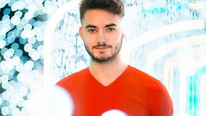 La 18 ani, Vasile s-a sinucis, deoarece a fost nevoit să părăsească sistemul de asistență socială și nu avea unde să se ducă