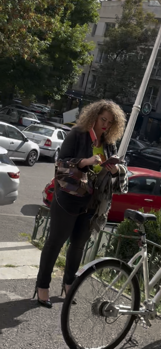 Oana Lis a ieșit în oraș fără soțul ei