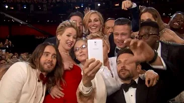 Cea mai tare imagine de la Oscar! Cei mai mari actori din lume, intr-un selfie! Cum s-au pozat intr-o pauza la decernare