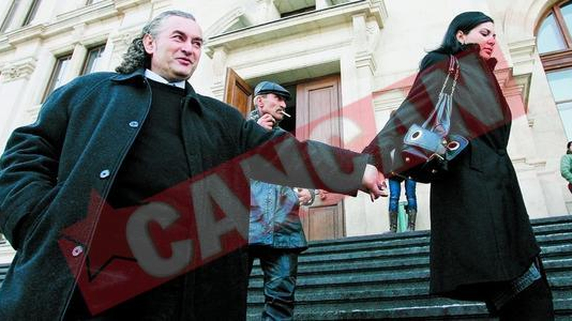 Doua perechi de nasi pentru Miron Cozma