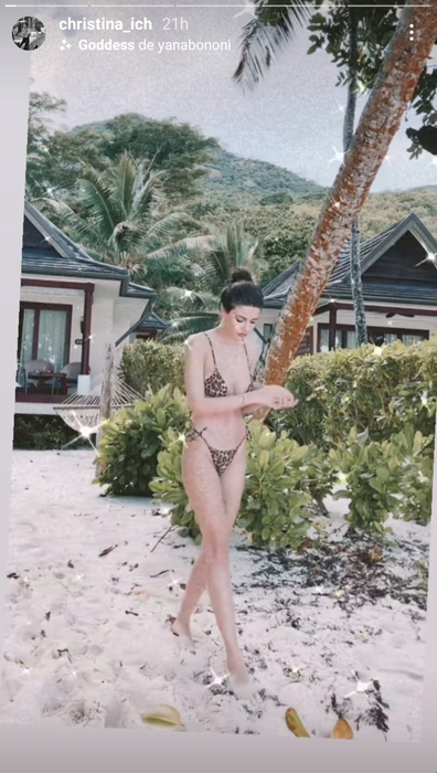 Christina Ich și Alex Pițurcă s-au filmat în momente de tandrețe în Seychelles. Gluma acidă făcută de moldoveancă la adresa logodnicului ei | FOTO