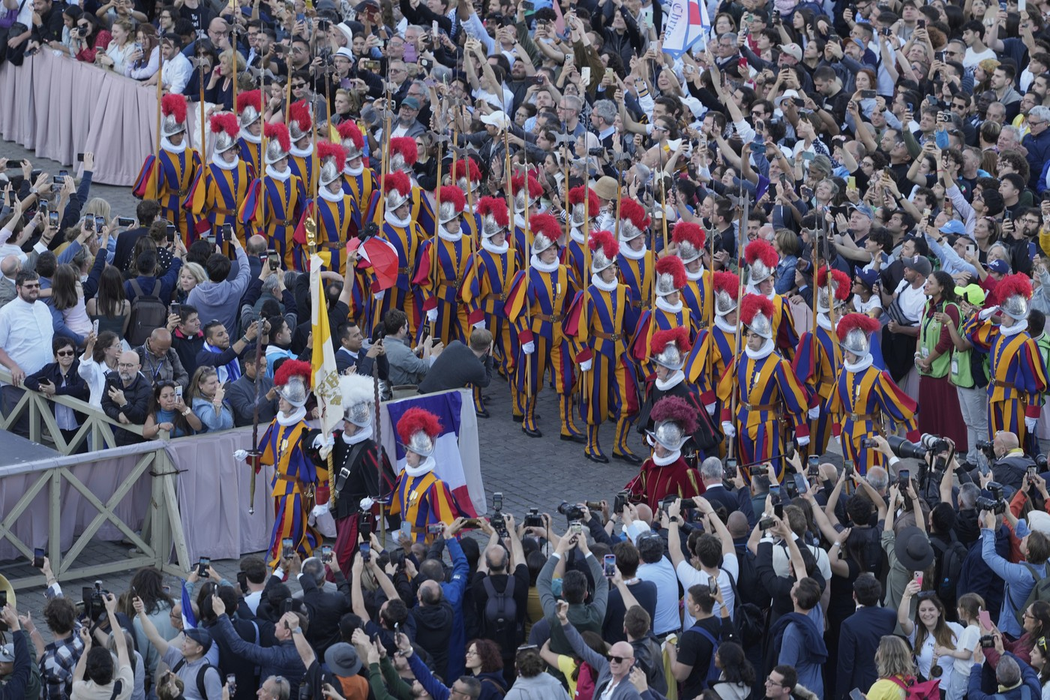 Un nou papă la Vatican! Cine va călca pe urmele lui Papa Francisc
