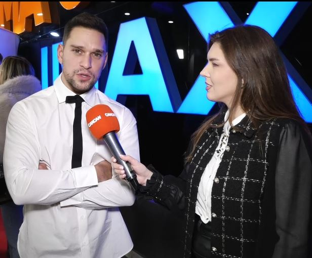 Ce spune Vlad Gherman despre scena nud din film. Primul lungmetraj, prima apariție fără inhibiții: „O să vedeți live”