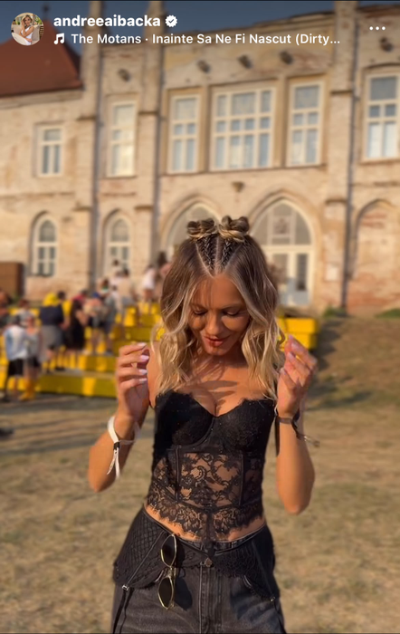 Andreea Ibacka, fotografie incendiară de la malul mării: „Să vă prefaceți că n-ați dat zoom