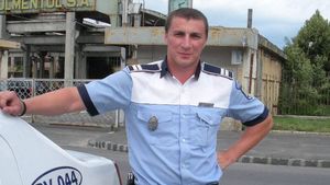 Marian Godină a stârnit controverse cu o fotografie! Cum se prepară proţapul într-o ghenă
