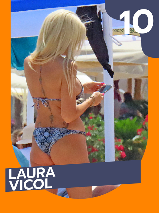 Retrospectiva verii 2025: Atenţie! Intră în acţiune TOP 25 vedete care au defilat în costume de baie! Roxana Dobre, Livia EX-Bordea sau Lora, show total pe litoral