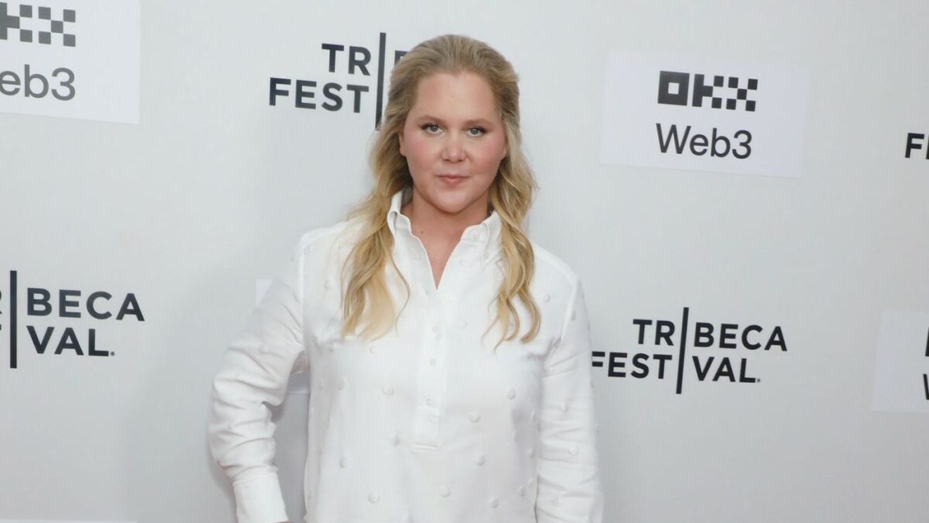 Amy Schumer, salvată de simțul umorului în toiul divorțului: „Stați la rând, băieți!”