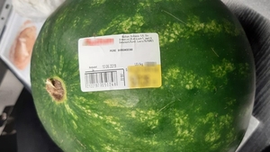 Ireal! Câți lei ar fi dat un bucureștean în supermarket pe un pepene de 5 kilograme. În realitate...