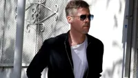 Brad Pitt nu mai e singur! Cea mai importantă femeie din viaţa lui s-a mutat cu el