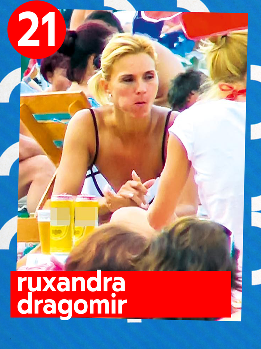 TOP sexy-vedete care au turnat în ele până când s-au făcut praf! Ia mai bea un păhărel…