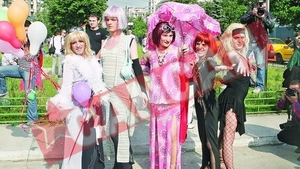 Gay-i romani vor avea hot-line