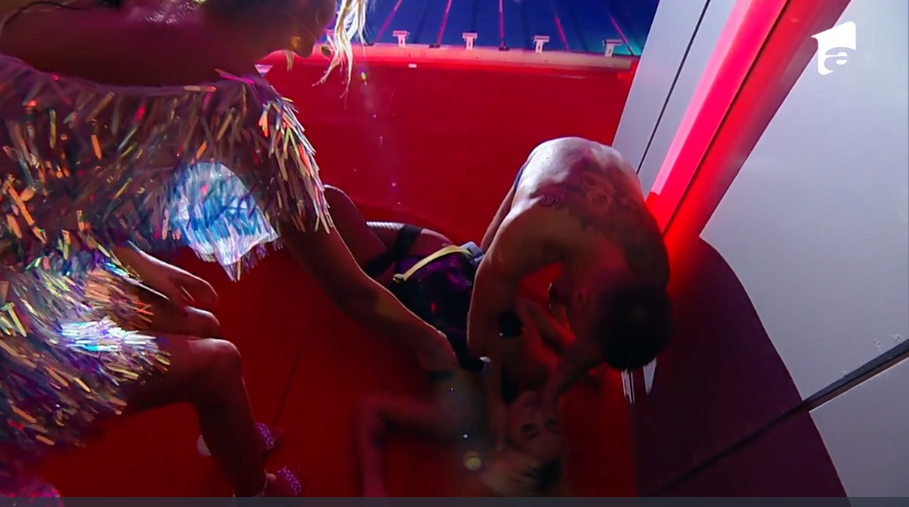Momente de panică în emisiunea Splash! Vedete la apă! Margherita din Clejani a leșinat chiar înainte de săritură