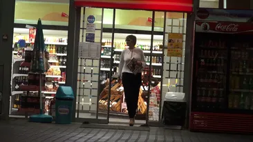 Ana Maria Prodan a pus mana pe Stefan Banica in miez de noapte