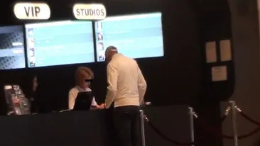 Bogdan Stelea ii face “surprize, surprize” iubitei! Fostul portar a pregatit in secret o iesire ca la carte!