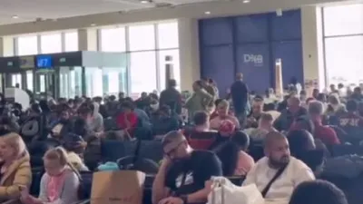 Români reveniți în țară din Orientul Mijlociu, nemulțumiți că și-au plătit singuri biletele. Diferența dintre zbor asistat și evacuare