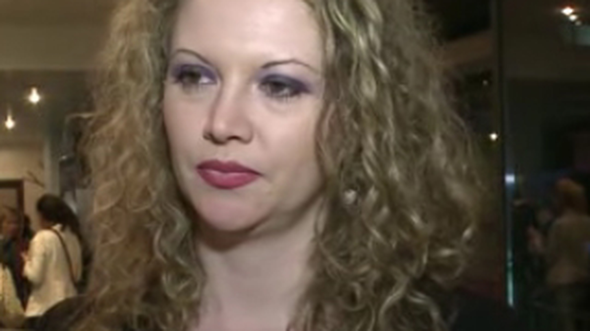 VIDEO Oana Lis: "Am mancat bomboane de ciocolata de un milion de lei vechi intr-o singura seara"