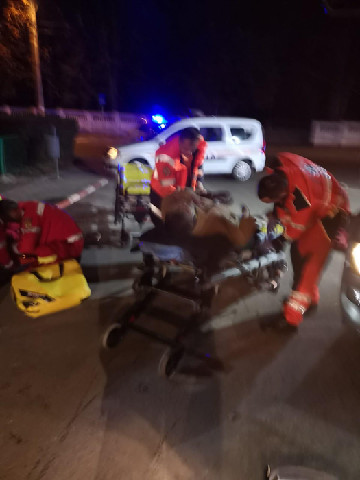 Accident de circulație în Gorj. 4 persoane au suferit leziuni grave
