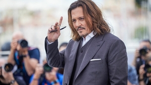 Johnny Depp, în vârstă de 61 de ani, se iubește cu o rusoaică de 28. Cum arată și cu ce se ocupă Yulia Vlasova