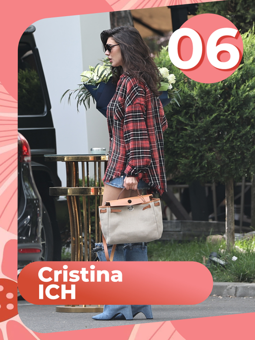 TOP 40 de vedete care au scos „artileria grea” la soare. Cristina Ștefania, Alexia Eram sau Andreea Bălan fac senzație în rochițe mini, mulate chiar și nemachiate