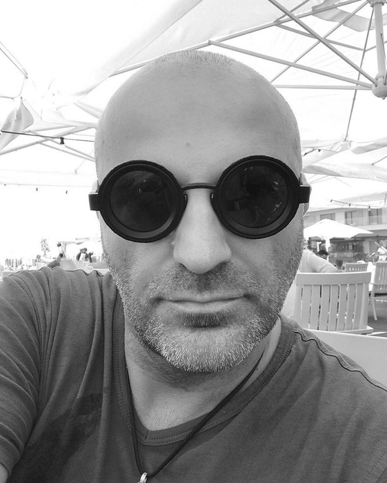 Dan Capatos, probleme la Ambasada SUA. Americanii l-au pus să-și golească geanta și buzunarele, după care… “Mi-au scos tot și…”