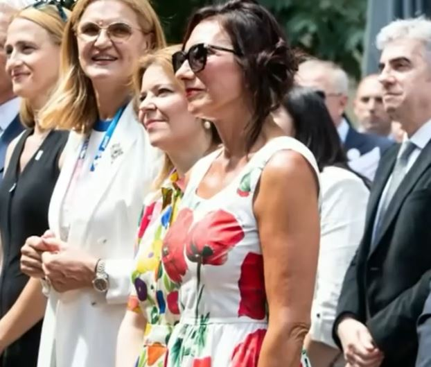 Carmen Iohannis, ținută de mii de euro la Paris, înainte de JO 2024. Geanta a fost cea mai scumpă