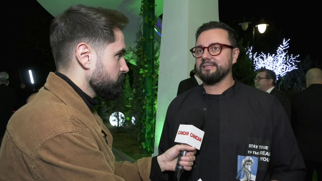 Cătălin Măruță: "Stai la masa de podcast, bei un pahar de vin cu omul de lângă tine și te simți cu el ca la o discuție între prieteni. Și dacă se realizează chimia aia, n-ai cum să nu vorbești, n-ai cum să nu fii pe aceeași lungime de undă. Și atunci pare totul foarte firesc!"