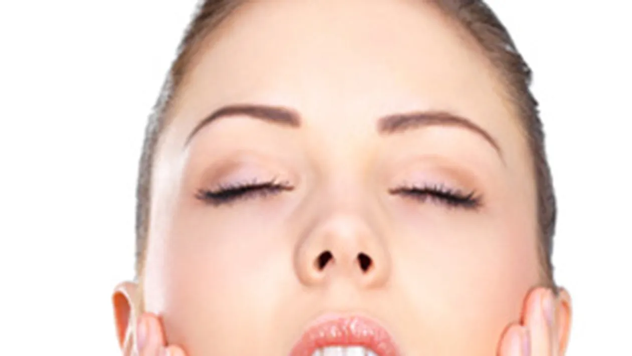 Decalogul tenului sensibil! Cum sa ai grija de pielea ta