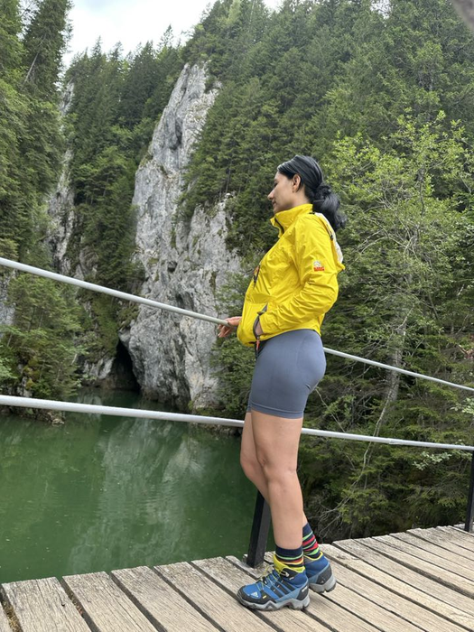 Gabriela Băcinică și Marius Elisei, la Lacul Scropoasa/ Sursa foto: Facebook