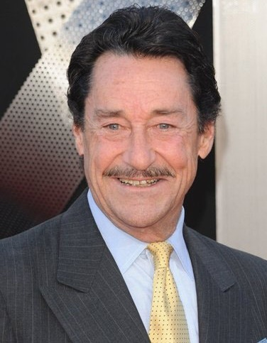 Vocea lui Peter Cullen a făcut senzaţie în seria ”Transformers”