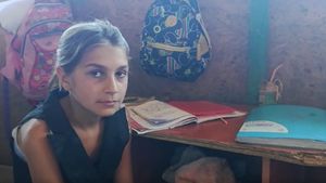 Poveste cutremurătoare la Vaslui. Ce coşmar îndura o elevă premiantă