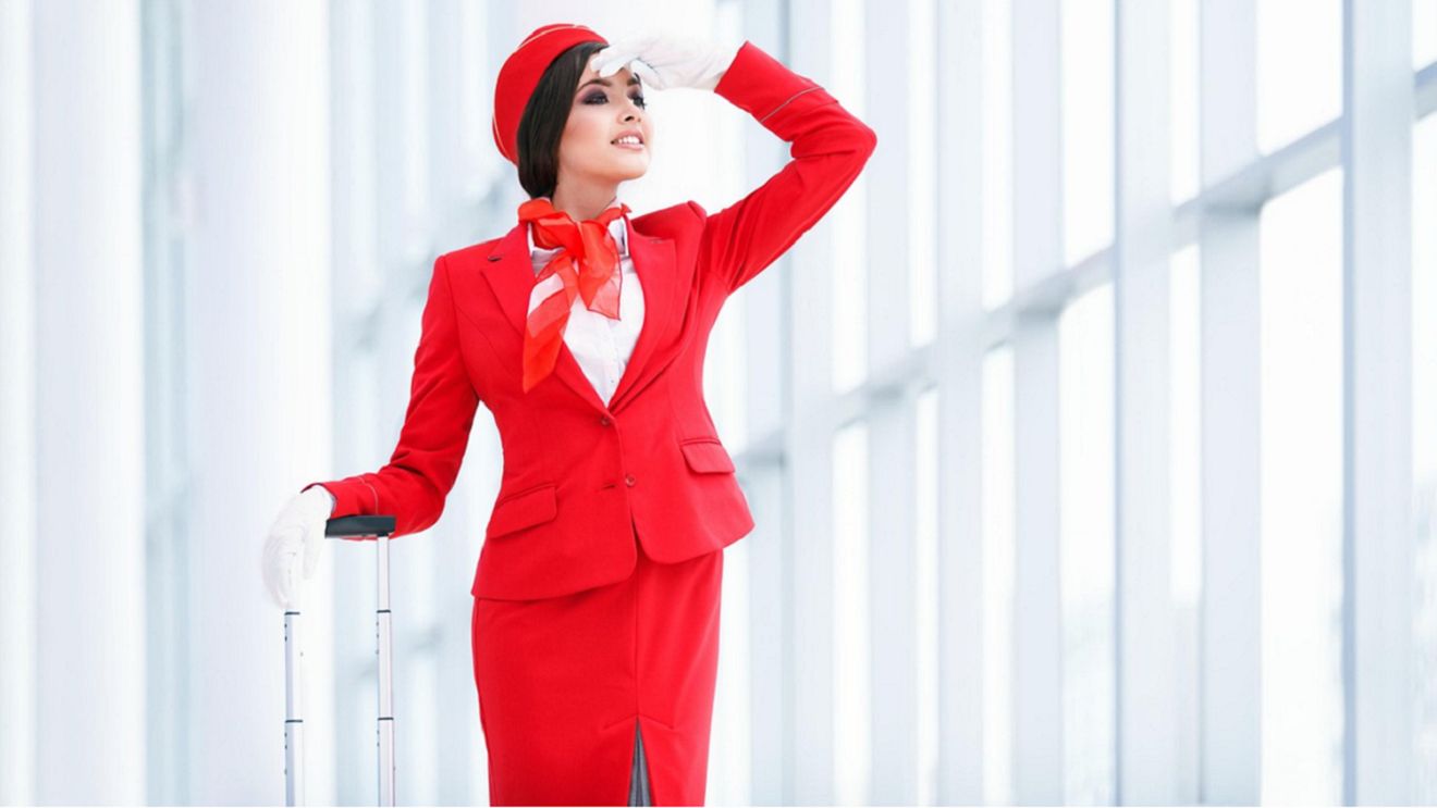 Nu e banc! Ce salariu are o stewardesă de la Wizz Air acum, în ianuarie 2025