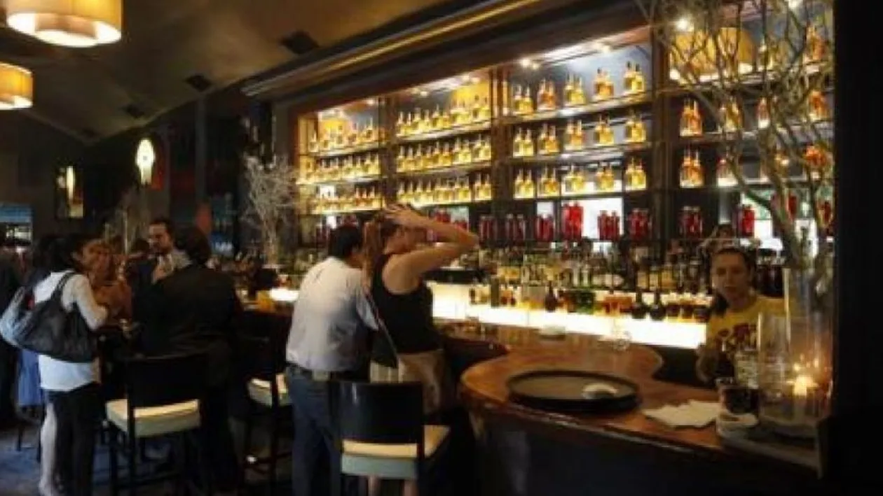 Hotelurile, barurile şi restaurantele din Spania, închise până la Crăciun? Ce pregătește guvernul