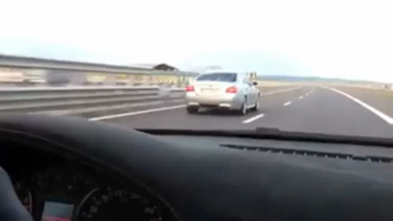 Un şofer a murit in timp ce FILMA viteza cu care circula!