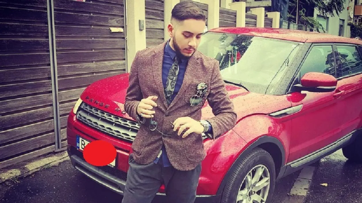 Fulgy, te-ai îndrăgostit? Fiul Clejanilor, poza fierbinte a unei femei în costum de baie! E interzisă cardiacilor imaginea