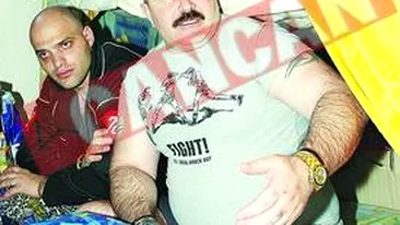 Nutu Camataru, redactor la revista puscariei