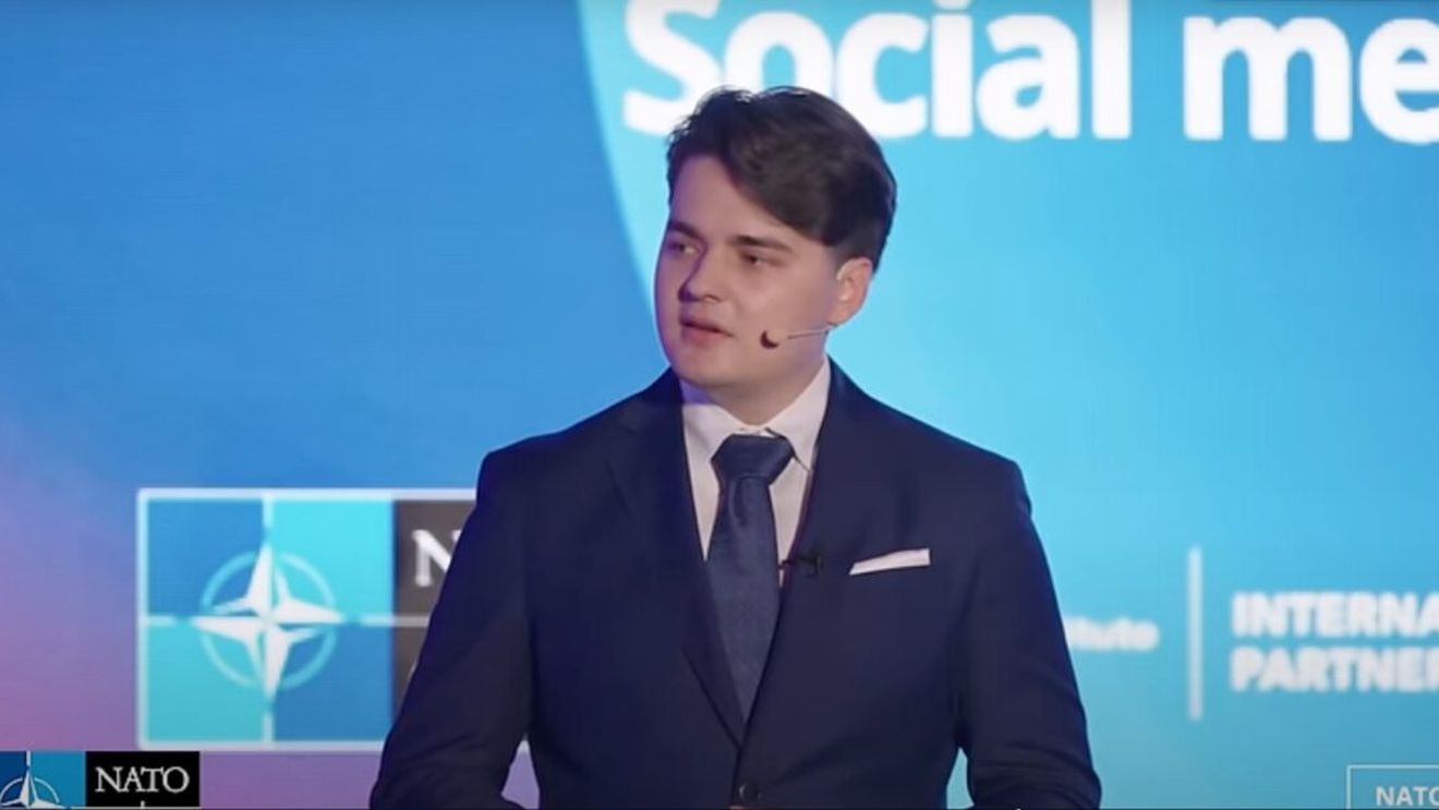 Selly, discurs istoric la Summitul NATO Pentru Tineret 2024, de la Miami: "Dacă vrei ca extremiștii să prospere, cenzurează-i!"