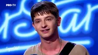 Cine este, în realitate, băiatul de la SuperStar (Pro TV), cu chitara cu corzile rupte, care i-a făcut pe jurați să plângă