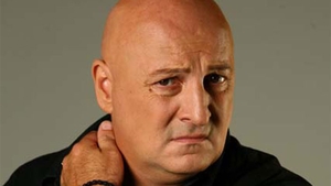 Un spectacol de la Nottara, suspendat din cauza problemelor de sanatate ale lui Constantin Cotimanis