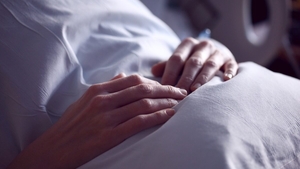 Povestea tulburătoare a Ioanei, o doctoriță din Iași de 39 de ani. A murit sub ochii colegilor din spital: „Și-au bătut joc de ea”