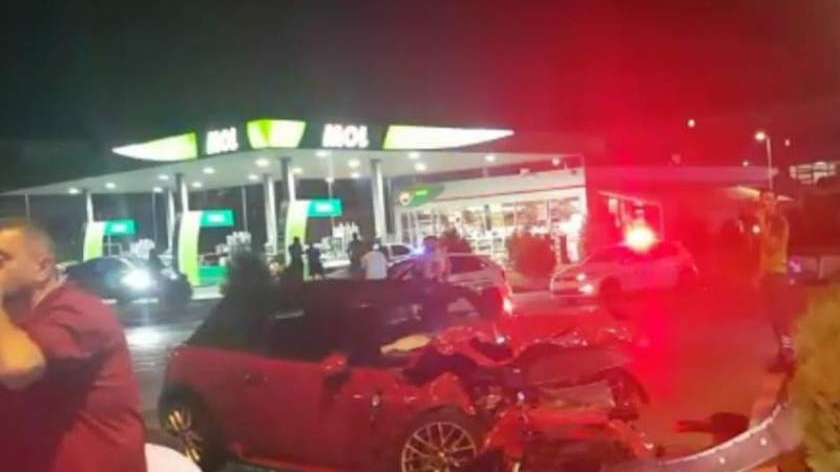 Un șofer care a vrut să se sinucidă a provocat un accident grav în Capitală: 5 victime